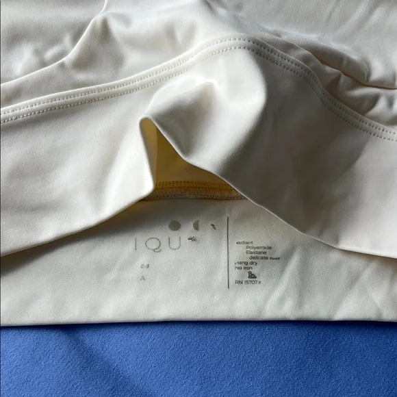 WORN ONCE • Elastique Athletics Le Divine Bra in Ivoire/Ivory • Women’s XS - Picture 9 of 14